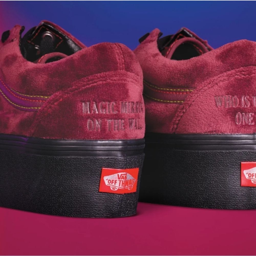Vans X Disney Old Skool Stackform 100 Poison Apples- Mahagomy - Picture 2 of 10